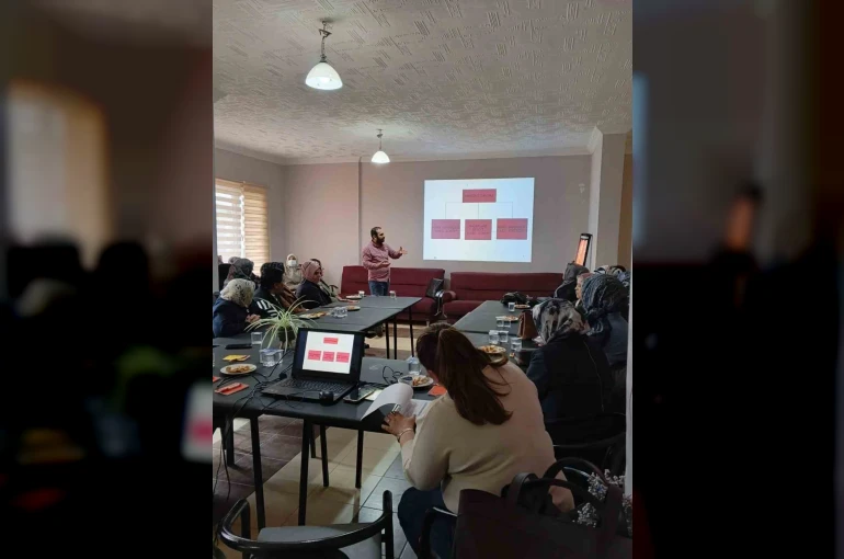 Bilecik’te aile içi iletişim eğitimi düzenlendi 