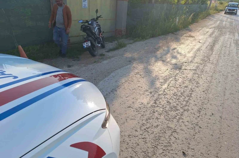 Bilecik’te alkollü sürücü motosikletten düşerek ağır yaralandı 