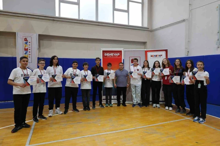 Bilecik’te geleceğin teknoloji yıldızları için büyük gün: DENEYAP E-Sınav maratonu başladı 