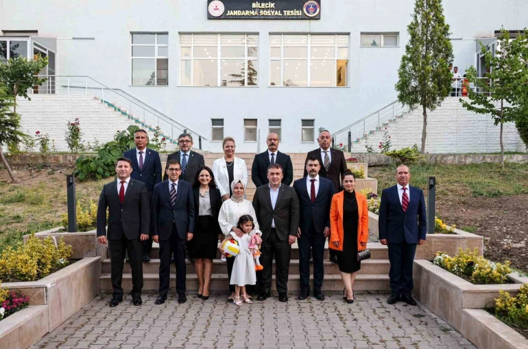 Bilecik’te görev değişimi öncesi veda programı düzenlendi 