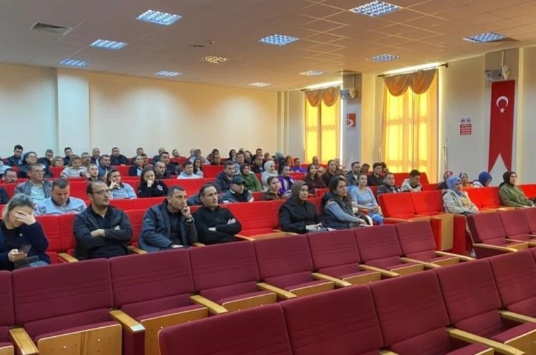 Bilecik’te güvenlik görevlilerine iletişim eğitimi 