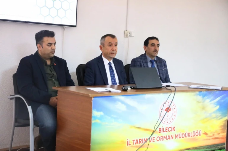 Bilecik’te hayvan hastalıklarıyla mücadele konuları masaya yatırıldı 
