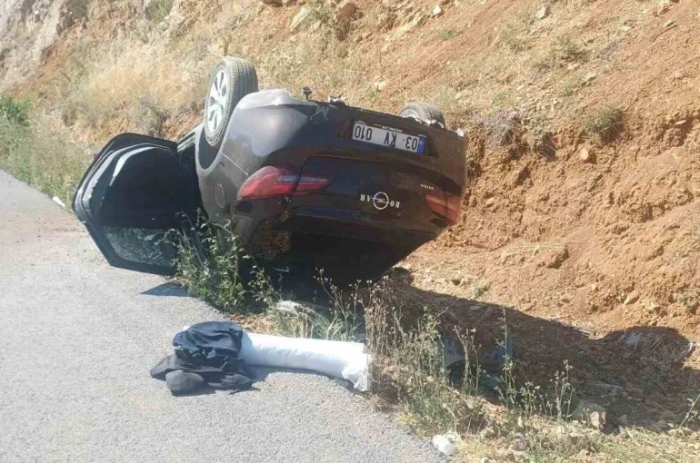 Bilecik’te otomobil takla attı: 2 yaralı