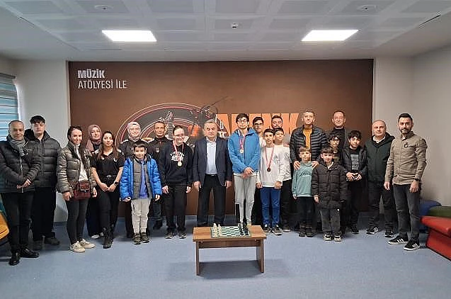 Bilecik’te satranç turnuvası düzenlendi 