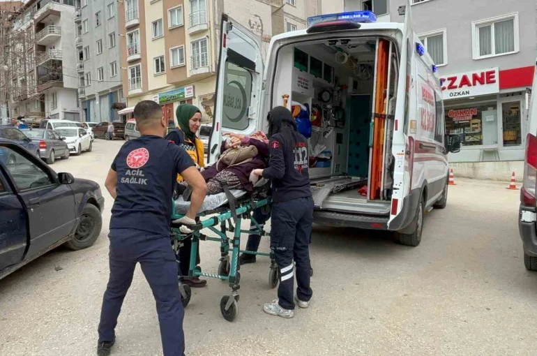 Bilecik’te trafik kazası, 2 kişi yaralandı 