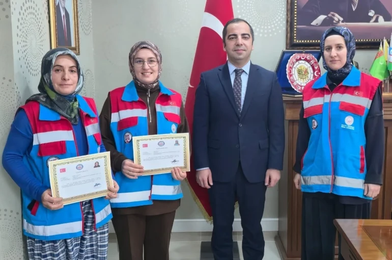 Bilecik’te "Vefa Projesi" ekipleri ödüllendirdi 