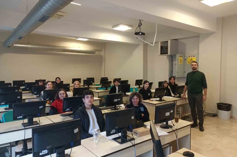 BİLSEM öğrencilerine yönelik teorik ve uygulamalı dersler verildi 