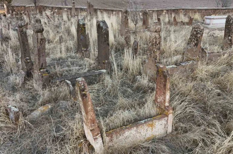 Bin yıllık Türk kültürünün izlerine Tomarza’da rastlandı 