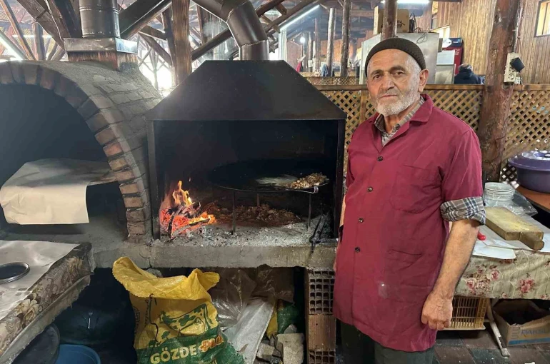 Bin yıllık yemek kültürünü 400 yıllık hana taşıdılar