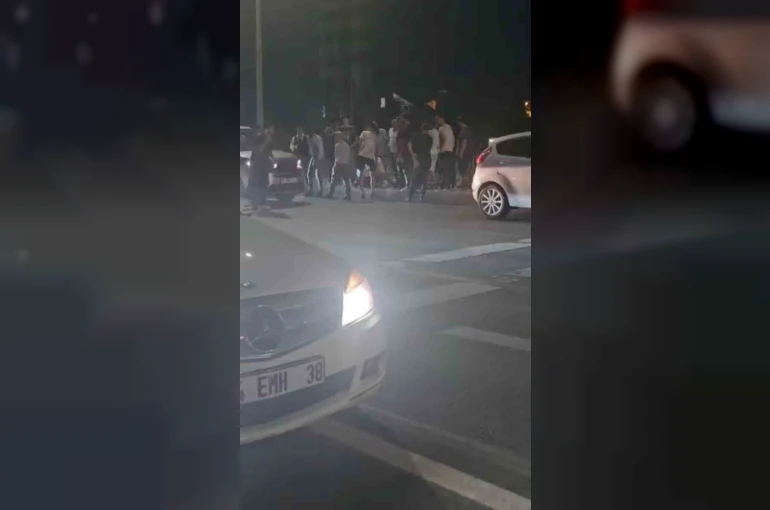 Bingöl’de otomobil bisiklete çarptı: 1 yaralı 