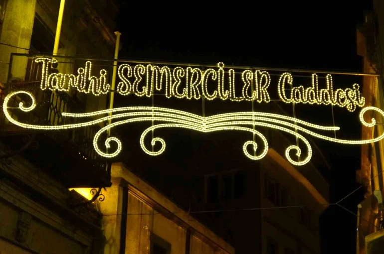 Bir zamanlar isimleri, sanatlarıyla anılıyordu