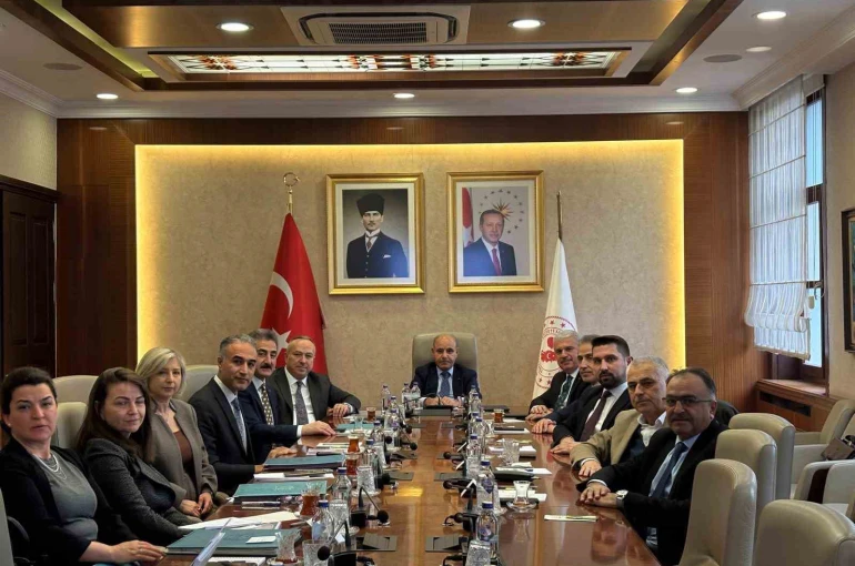 Birlik toplantısı Koç’ta katıldı 