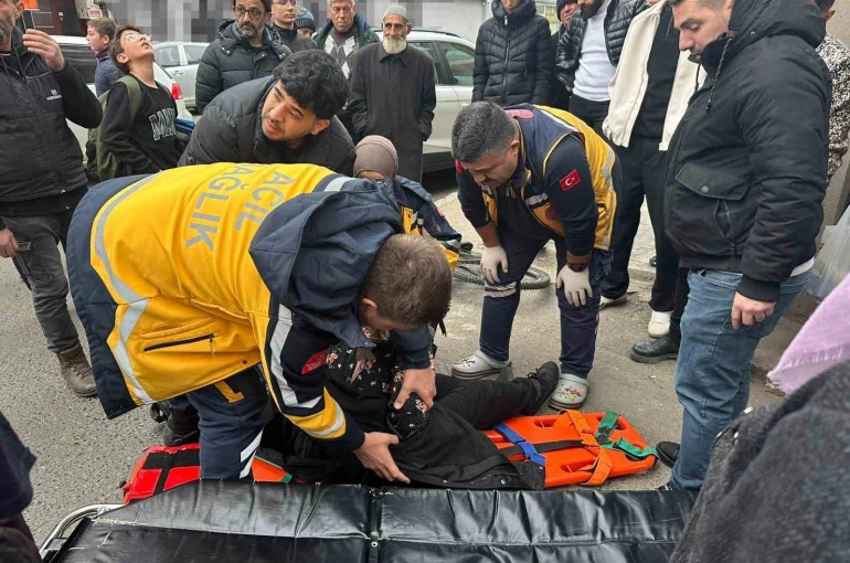 Bisikletin çarptığı kadın hastanelik oldu 