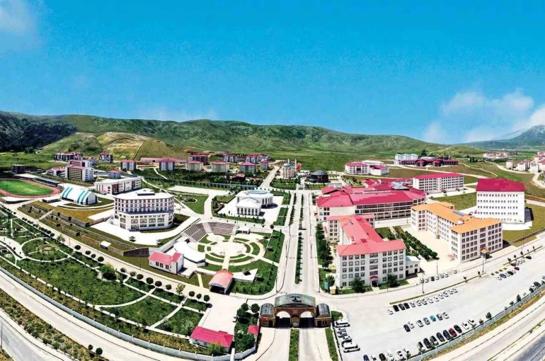 Bitlis Eren Üniversitesi, 201 üniversite arasında ilk 10’da yer aldı 