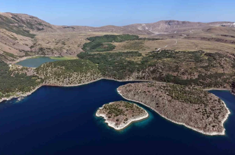 Bitlis’teki Nemrut Kalderası ‘Milli Park’ ilan edildi