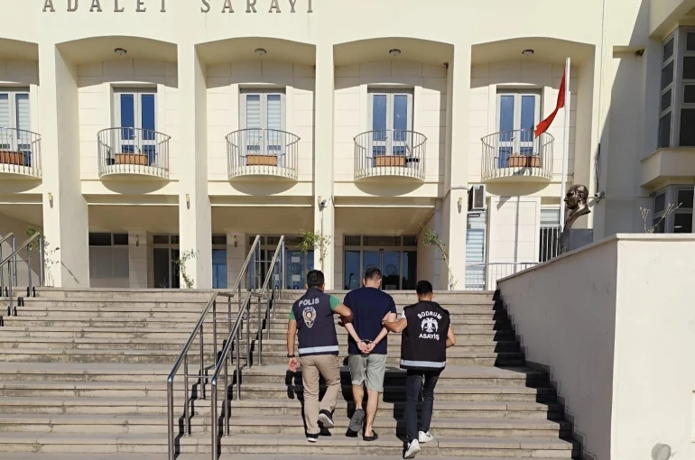 Bodrum’da 44 ayrı suçtan aranan firari yakalandı 