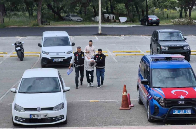 Bodrum’da eski sevgilisini bıçaklayarak yaralayan saldırgan tutuklandı 