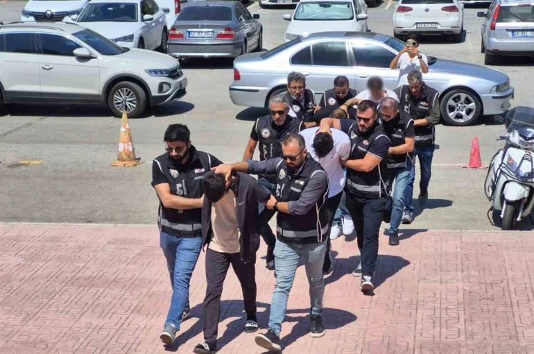 Bodrum’da silahlı saldırıyla ilgili 3 kişi tutuklandı 