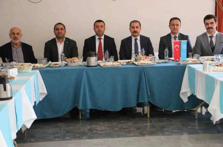 Bölge turizminin kalkınması için seyahat acenteleri ve rehberler buluştu