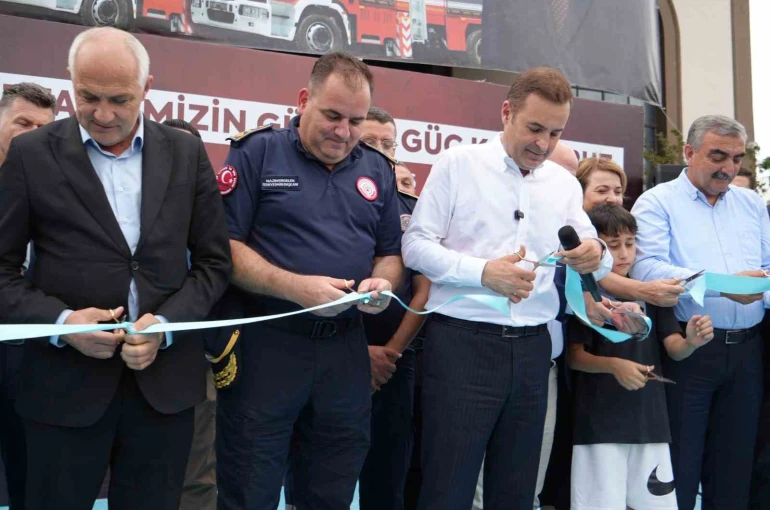 Bölgenin en büyük itfaiye filosu Balıkesir’de kuruluyor