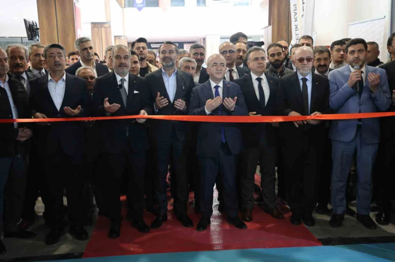 Bölgenin en kapsamlı inşaat fuarı, Elazığ’da başladı 