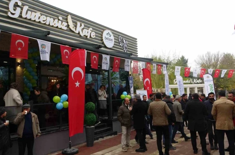 Bölgenin ilk Glutensiz Kafesi Malatya’da açıldı 