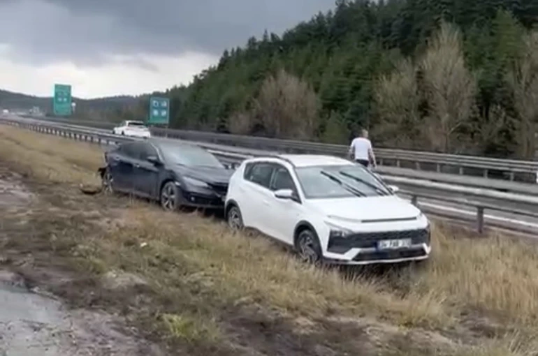 Bolu’da TEM Otoyolu’nda 10 araçlı zincirleme kaza: 6 yaralı 