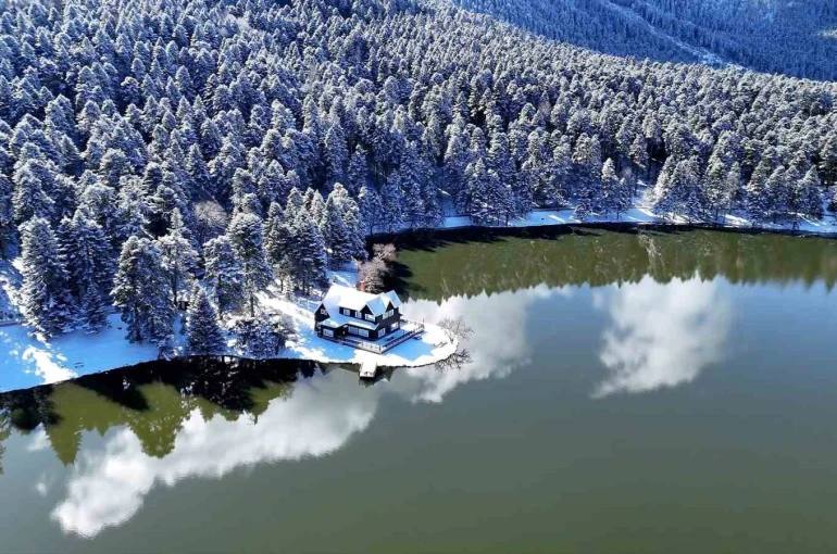 Bolu’nun incisi beyaz gelinliğini giydi
