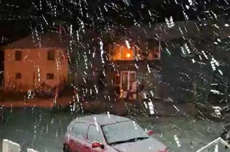 Bolu’nun yüksek kesimlerine kar yağdı 