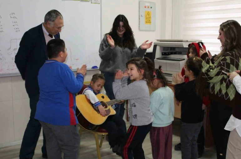 Bor Kütüphanesi’nden özel öğrencilere anlamlı etkinlik