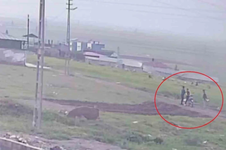 Boş arazide defalarca silahla ateş ederek vatandaşları korkutan çocuk öğrenci çıktı 