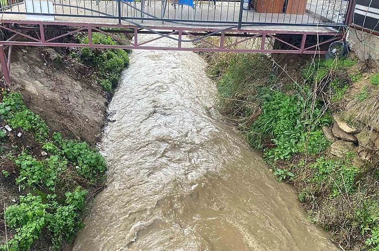 Bozdoğan’da yağışlar derelerin debisini artırdı 