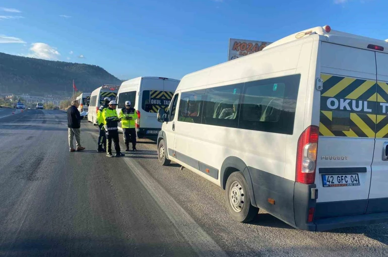 Bozkır’da okul servislerine yönelik denetim gerçekleştirildi 