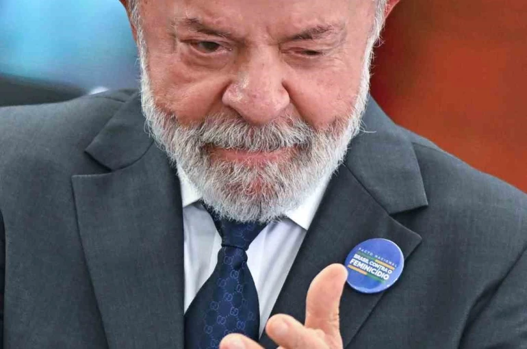 Brezilya Devlet Başkanı Silva: "Maduro kendi ülkesinde yargılanmalı" 