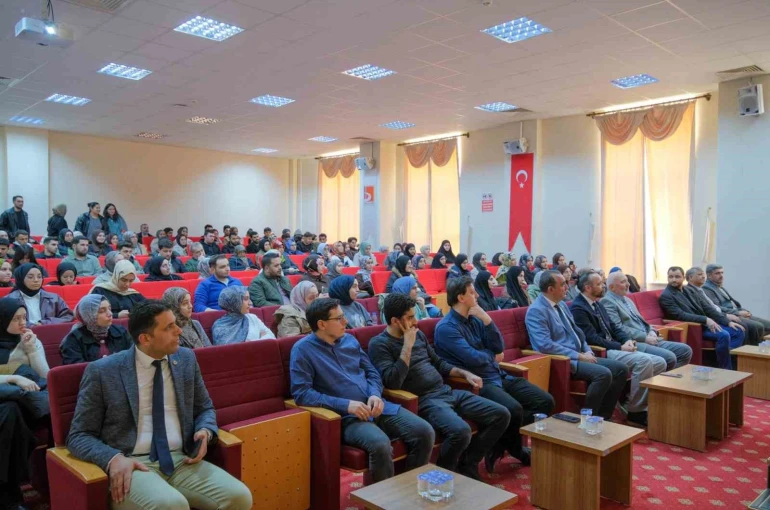 BŞEÜ’DE Şeyh Edebali’nin manevi kimliği ele alındı 