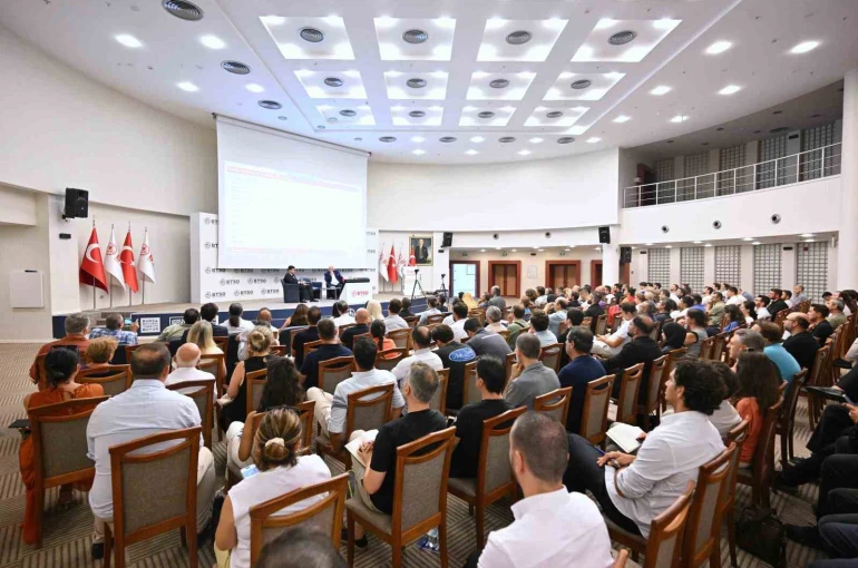 BTSO Akademi iş dünyasının dönüşümüne rehberlik ediyor