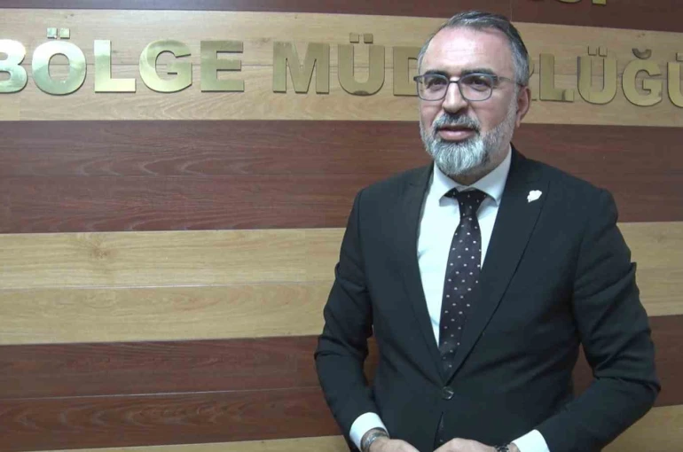 Bu ilçede üniversite öğrencilerinin ulaşım kartları belediyeden 