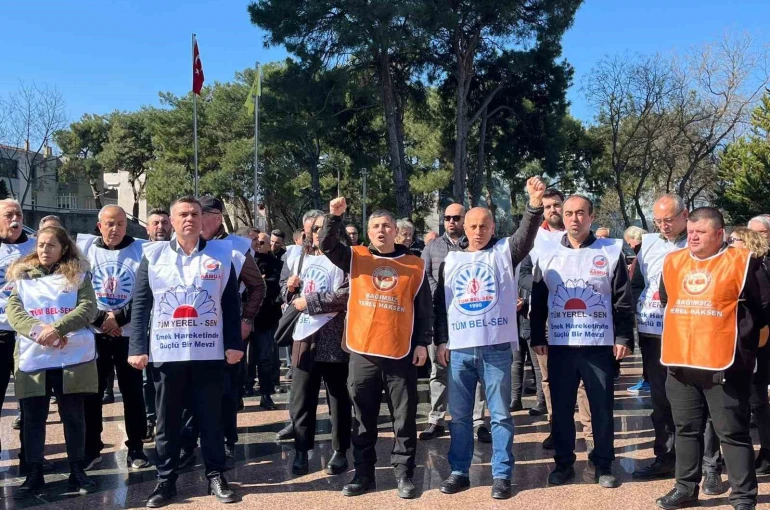 Buca Belediyesinde memurların ’alacak’ eylemi sürüyor