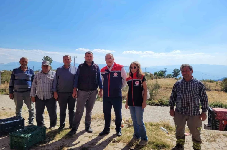 Buharkent’te üreticiler bilgilendirildi