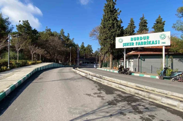 Burdur’da elevatör zincirine elini kaptıran işçi yaralandı