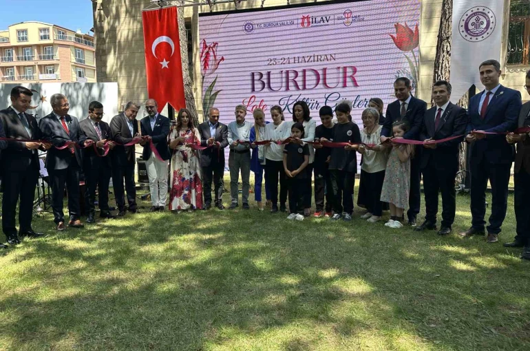 Burdur’da Lale Kültür Günleri başladı