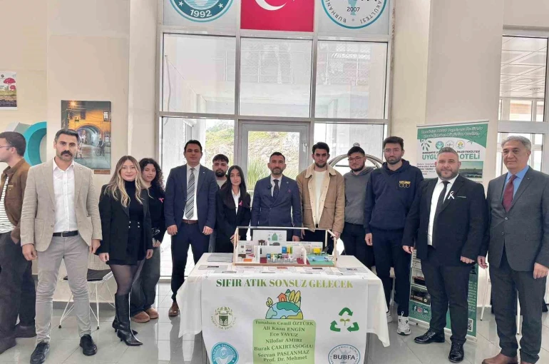 Burhaniye’de ’Atık Kumaşlara Son’ projesi hayata geçirildi 