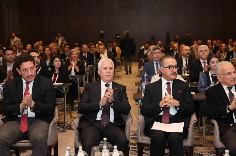 Bursa Büyükşehir Belediyesi’ne ’Akıllı Şehir’ ödülü 