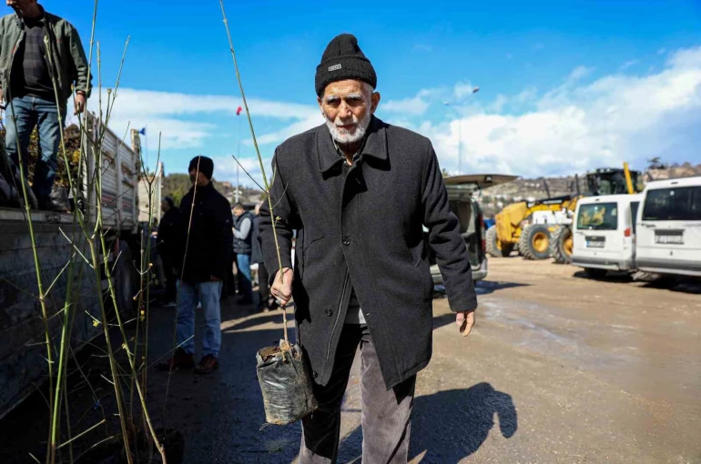 Bursa Büyükşehir’le kırsal büyüyor, çiftçi güçleniyor 