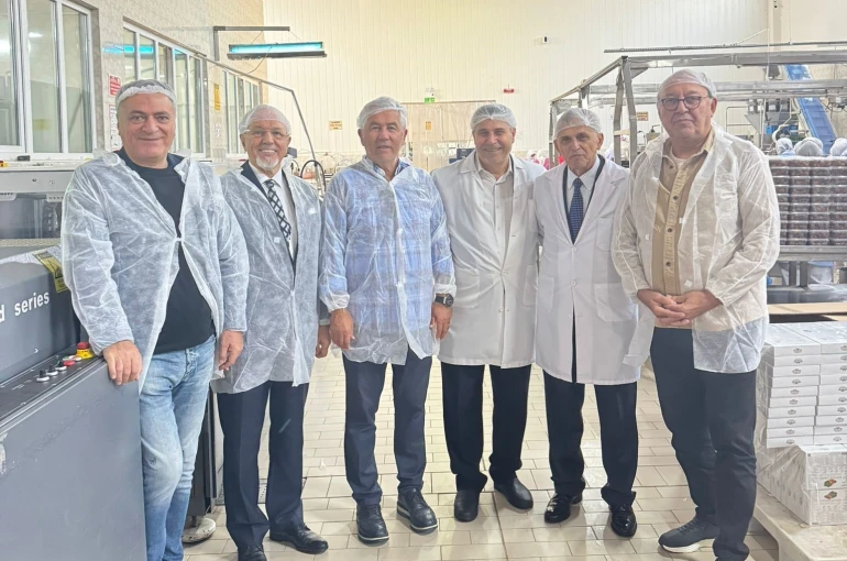 Bursa iş dünyasından kestane şekeri üretimine yakın takip 