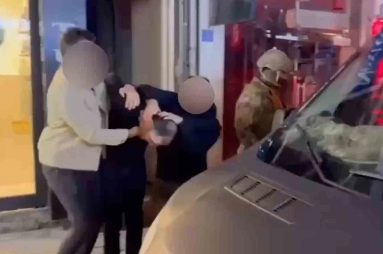 Bursa merkezli operasyonda 15 firari yakalandı 