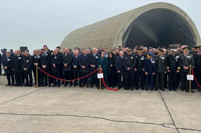 Bursa şehitlerine sis engeli...Şehitleri taşıyan uçak sisten dolayı Bursa’yı pas geçti