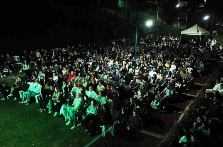 Bursa’da açık havada sinema keyfi