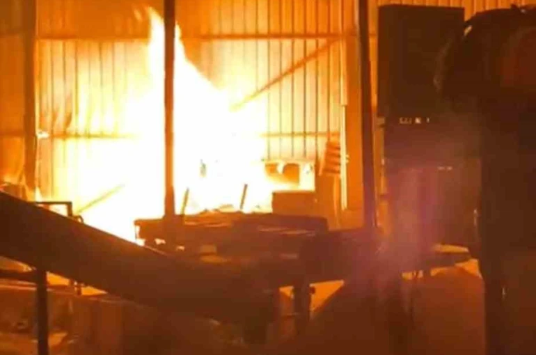 Bursa’da bir palet fabrikasında daha yangın 