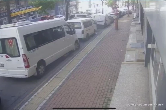 Bursa’da ortalık savaş alanına döndü: 6 araca çarptı takla atarak durabildi